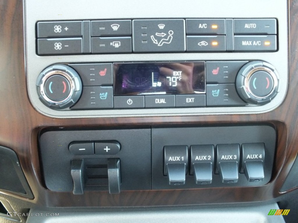 2012 Ford F350 Super Duty Lariat Crew Cab 4x4 Dually Controls Photo #71020268