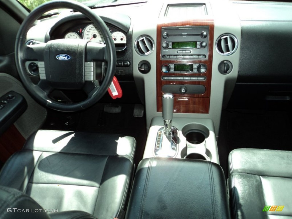 2006 F150 Lariat SuperCrew - Black / Black photo #23