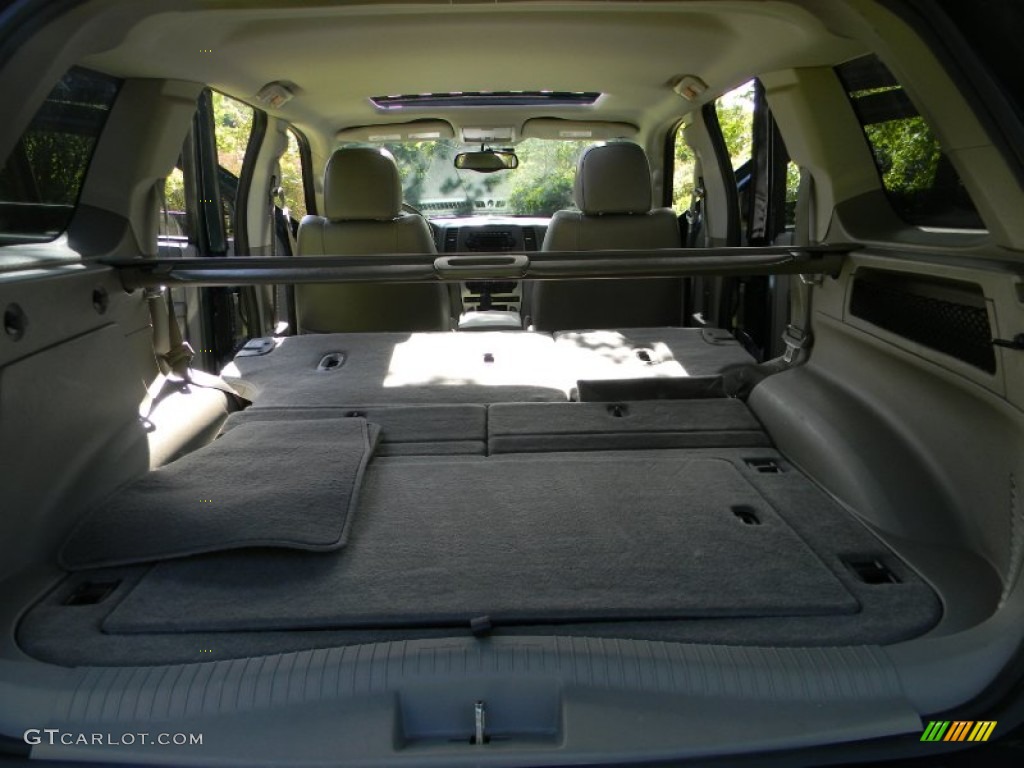 2005 Grand Cherokee Laredo 4x4 - Deep Beryl Green Pearl / Khaki photo #38