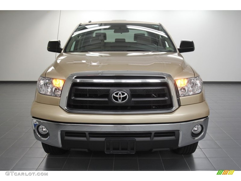 2010 Tundra CrewMax - Sandy Beach Metallic / Sand Beige photo #6