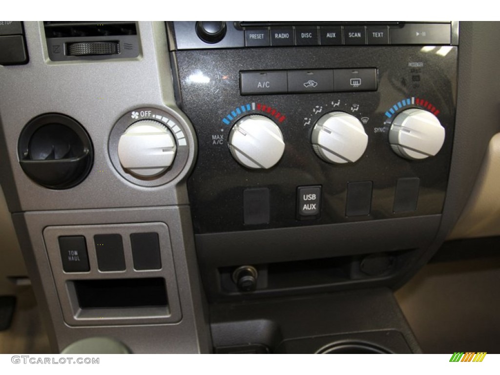 2010 Tundra CrewMax - Sandy Beach Metallic / Sand Beige photo #21