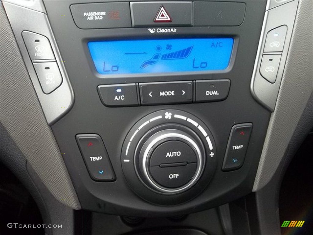 2013 Hyundai Santa Fe Sport 2.0T Controls Photo #71026910