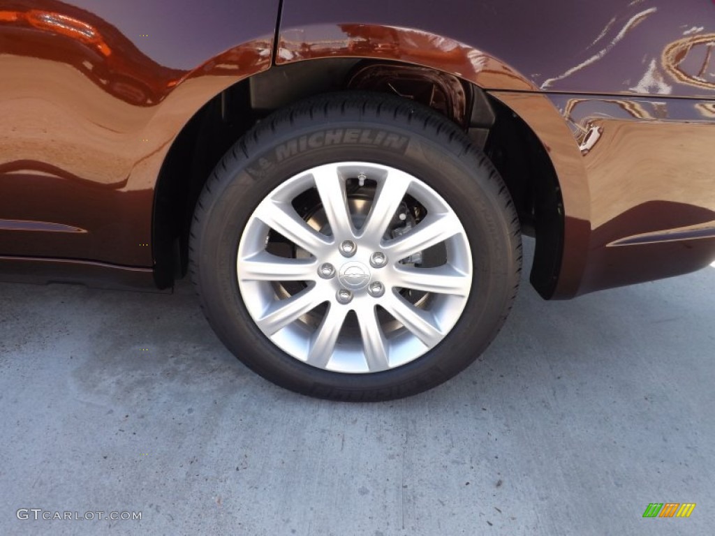 2013 Chrysler 200 Limited Sedan Wheel Photo #71029400