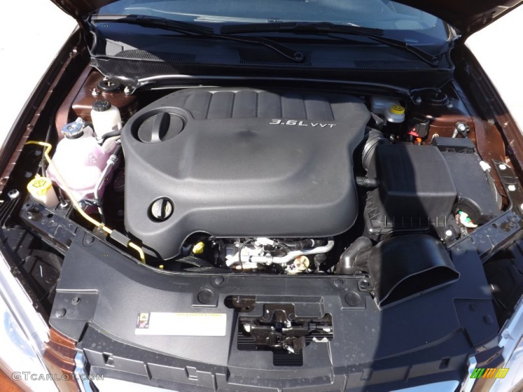 2013 Chrysler 200 Limited Sedan 3.6 Liter DOHC 24-Valve VVT Pentastar V6 Engine Photo #71029409