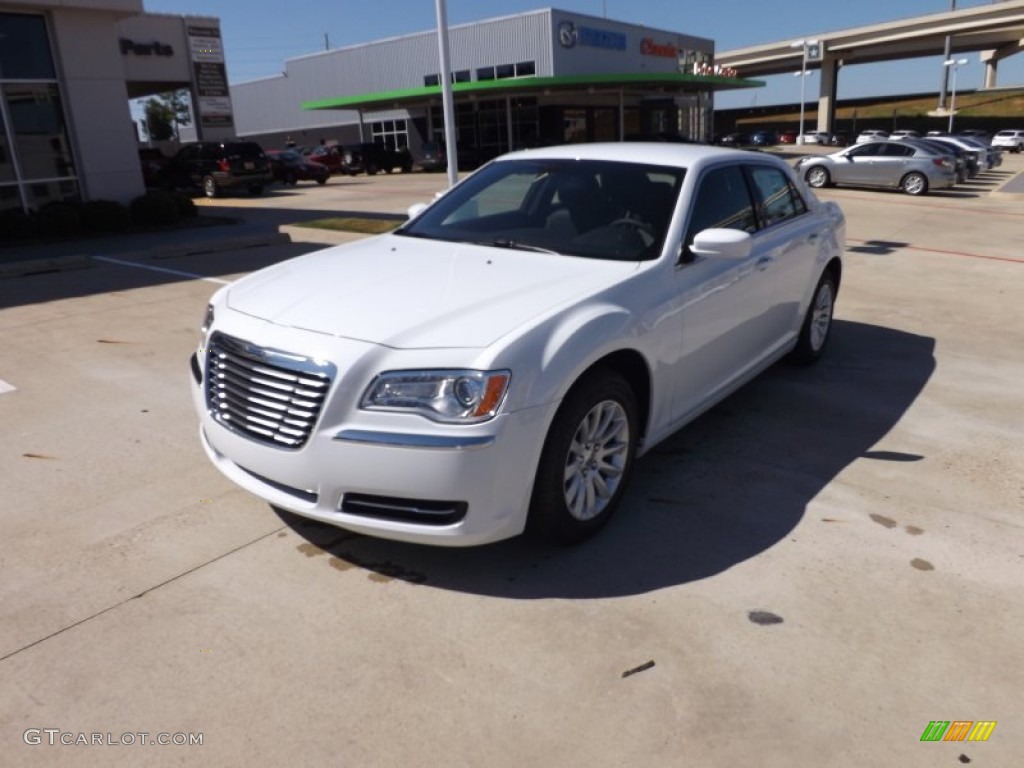 Bright White Chrysler 300