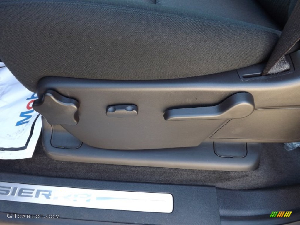 2013 Sierra 1500 SLE Crew Cab - Onyx Black / Ebony photo #12