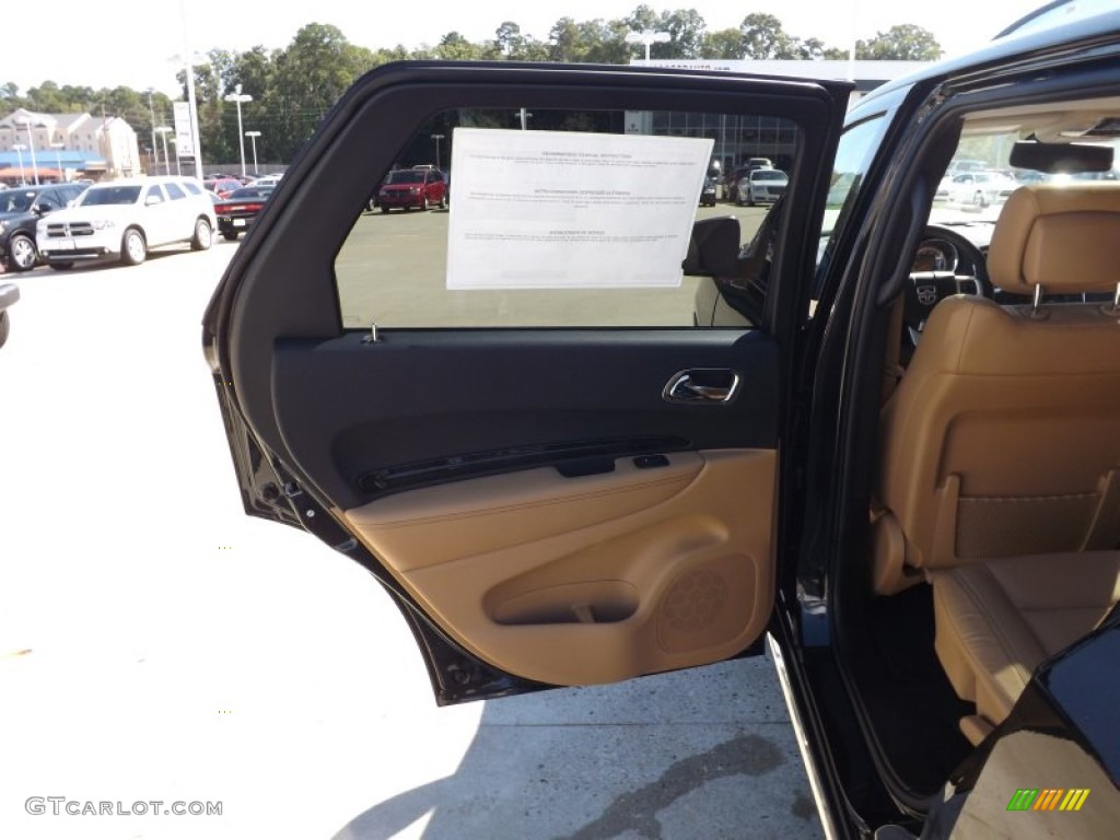 2013 Durango Citadel - Brilliant Black Crystal Pearl / Black/Tan photo #19