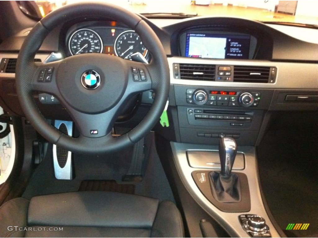 2013 BMW 3 Series 335i xDrive Coupe Black Dashboard Photo #71031785