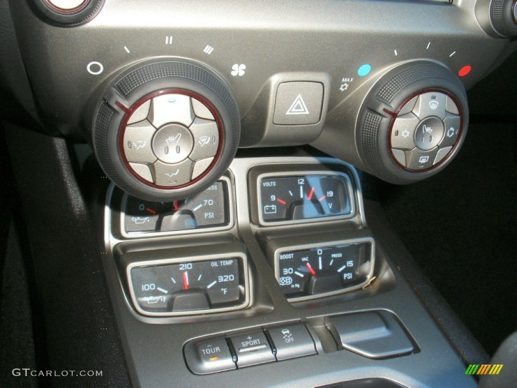 2013 Chevrolet Camaro ZL1 Convertible Controls Photo #71034104