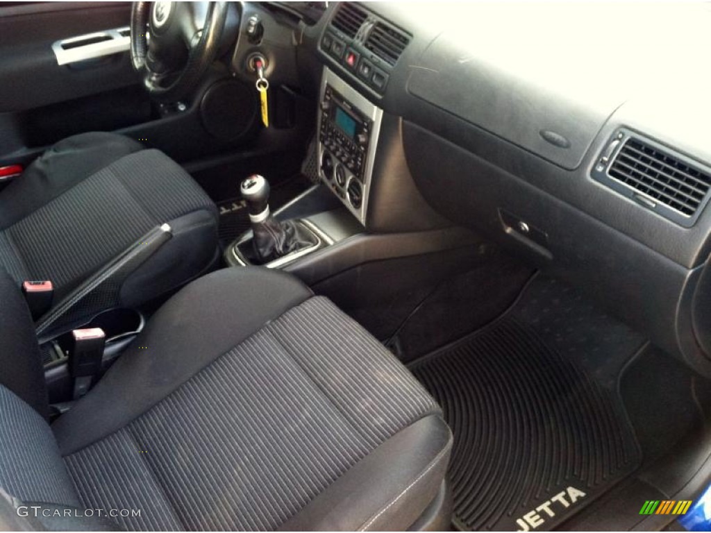 2004 Jetta GLI 1.8T Sedan - Blue Lagoon Metallic / Black photo #22