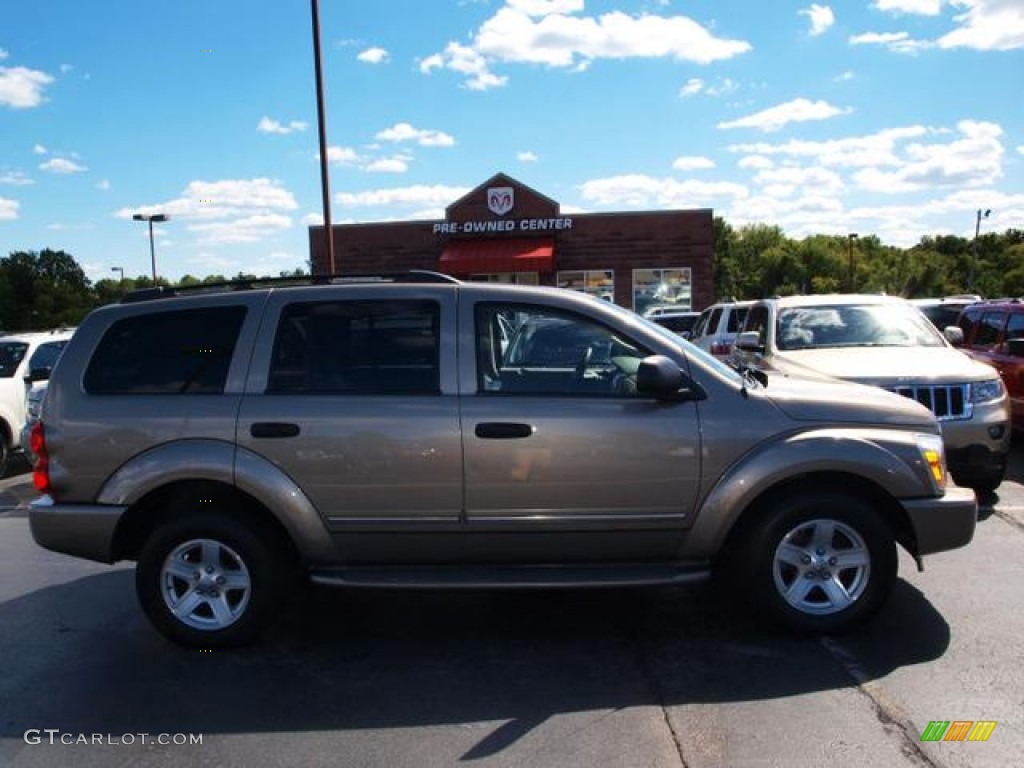 Light Khaki Metallic Dodge Durango