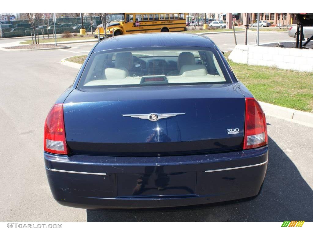 2006 300 Touring - Midnight Blue Pearlcoat / Dark Slate Gray/Light Graystone photo #5