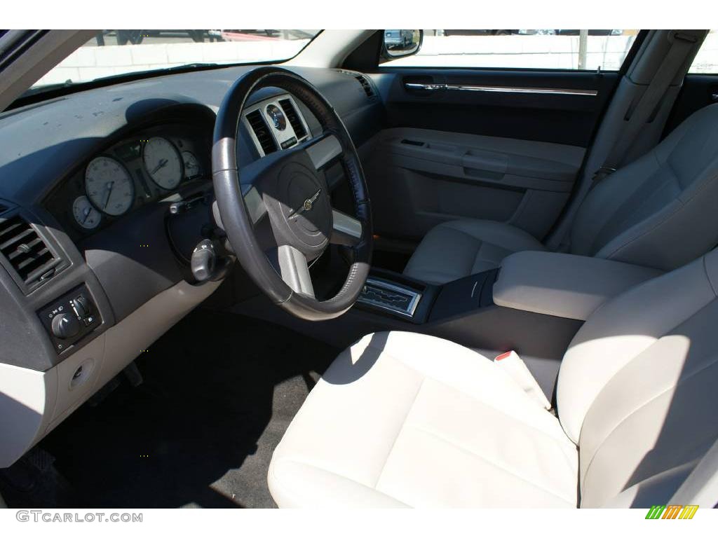 2006 300 Touring - Midnight Blue Pearlcoat / Dark Slate Gray/Light Graystone photo #9
