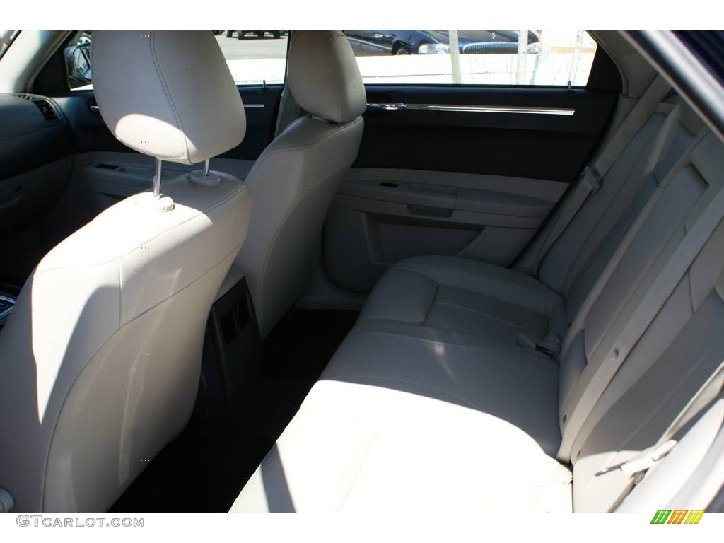 2006 300 Touring - Midnight Blue Pearlcoat / Dark Slate Gray/Light Graystone photo #11