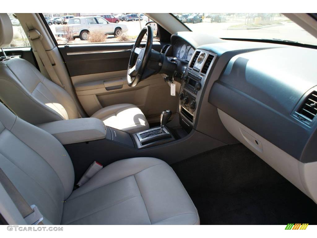 2006 300 Touring - Midnight Blue Pearlcoat / Dark Slate Gray/Light Graystone photo #13