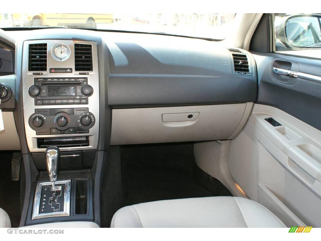2006 300 Touring - Midnight Blue Pearlcoat / Dark Slate Gray/Light Graystone photo #15