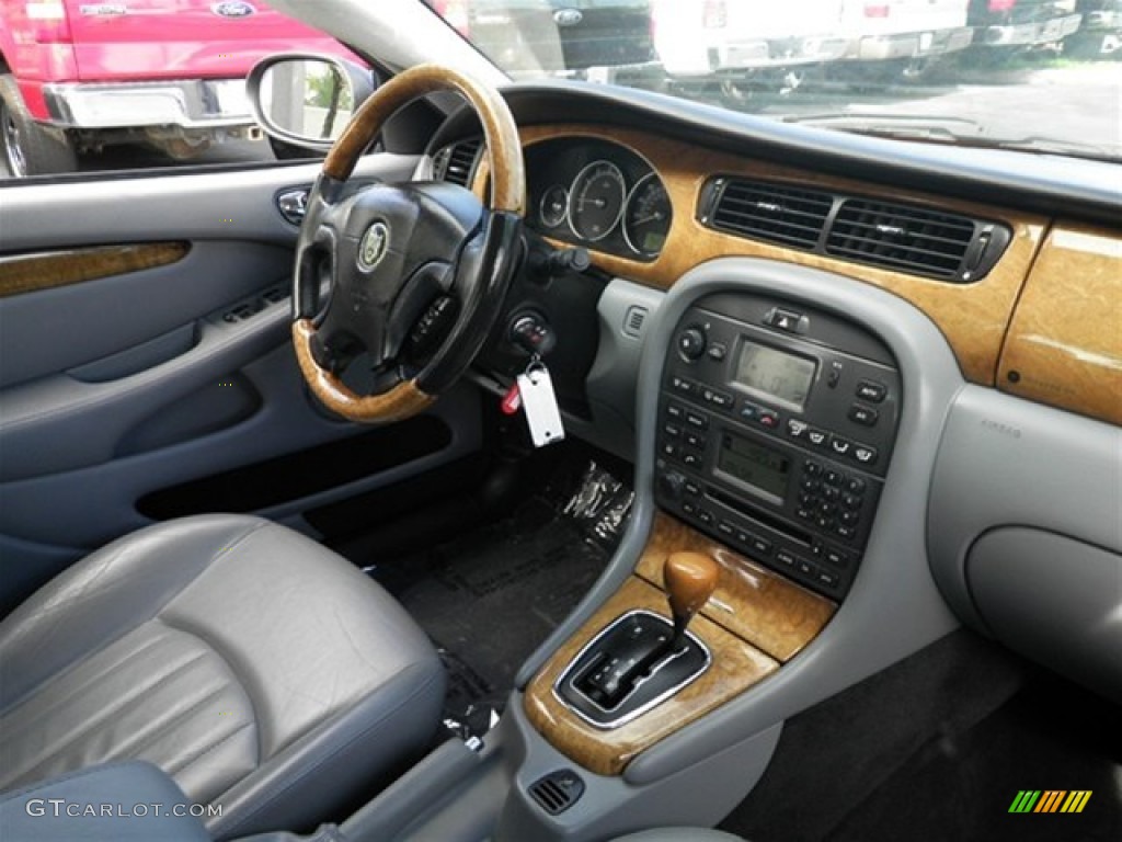 2004 Jaguar X-Type 3.0 Charcoal Dashboard Photo #71045096