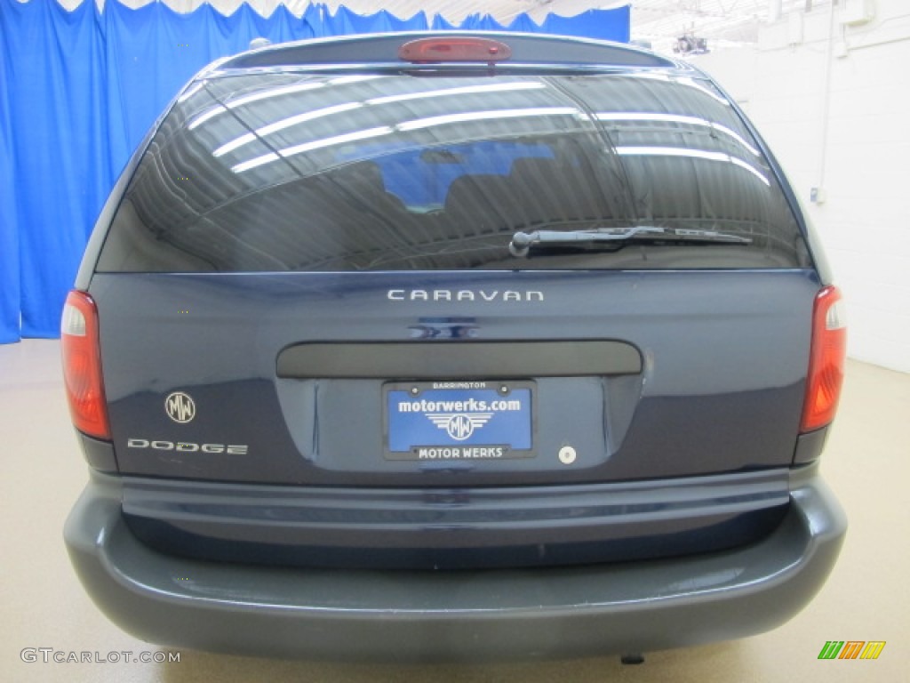 2005 Caravan SE - Midnight Blue Pearl / Medium Slate Gray photo #7