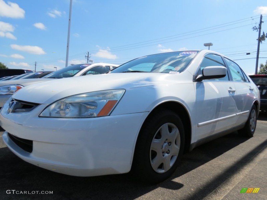 2005 Accord LX Sedan - Taffeta White / Ivory photo #1