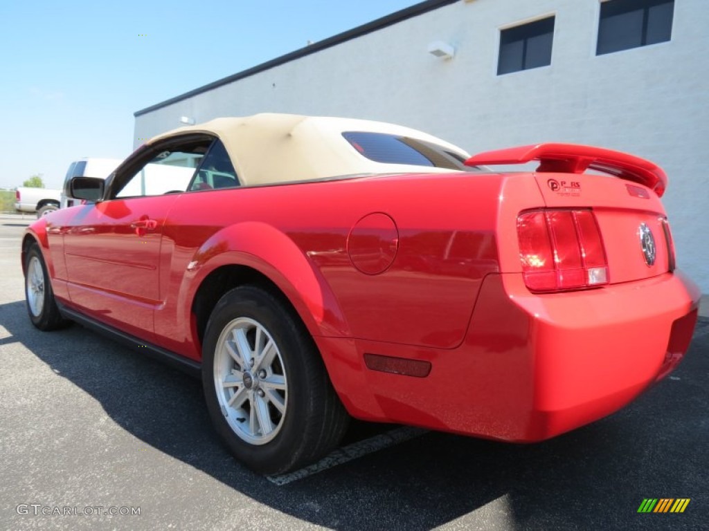 2006 Mustang V6 Premium Convertible - Torch Red / Light Parchment photo #2