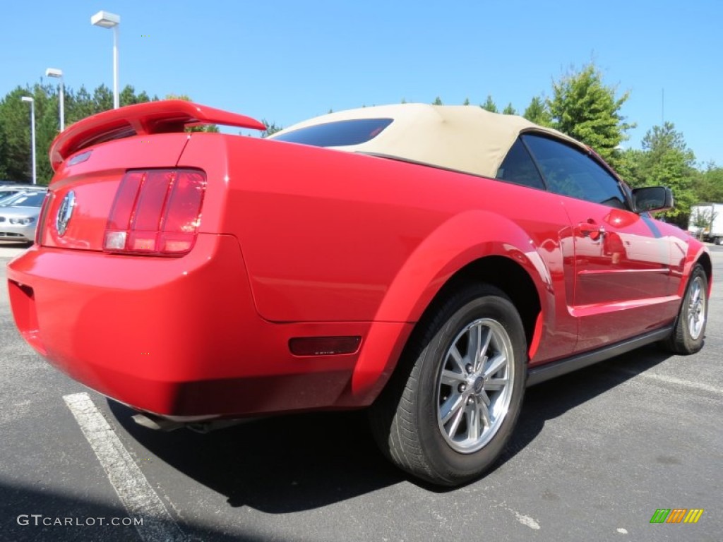 2006 Mustang V6 Premium Convertible - Torch Red / Light Parchment photo #3