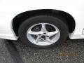 2002 Pontiac Grand Prix GT Sedan Wheel and Tire Photo