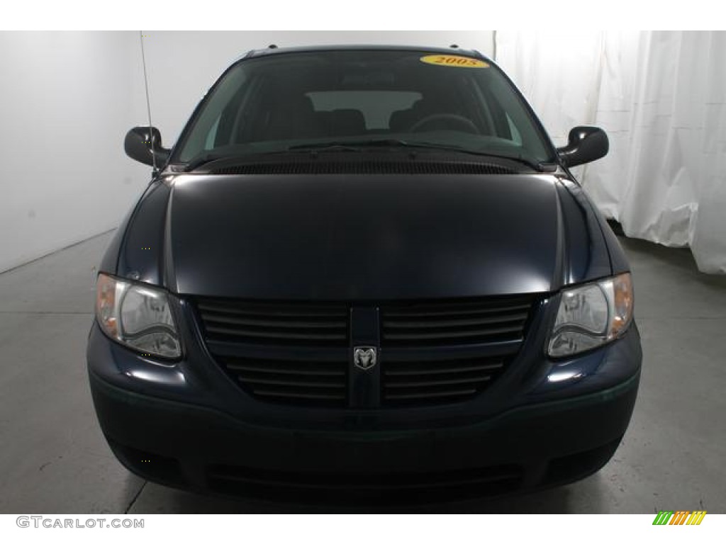 2005 Caravan SE - Midnight Blue Pearl / Medium Slate Gray photo #2