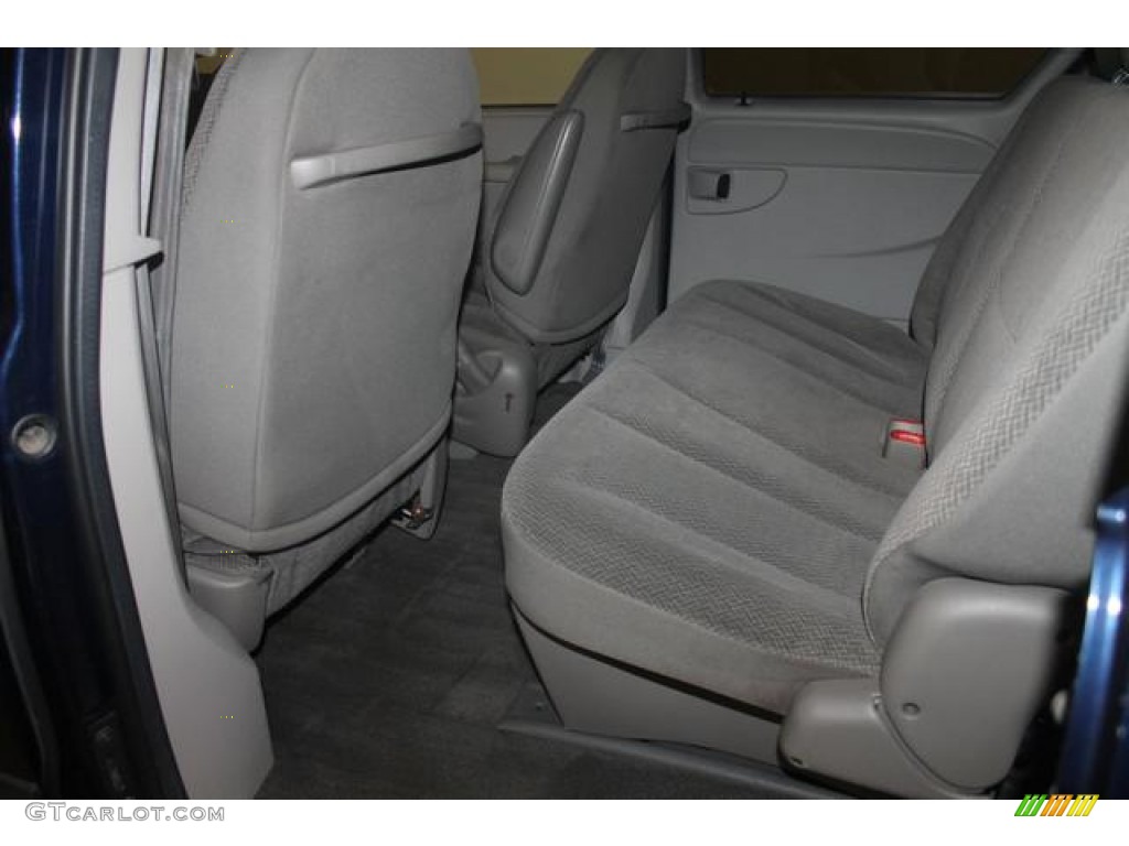 2005 Caravan SE - Midnight Blue Pearl / Medium Slate Gray photo #17