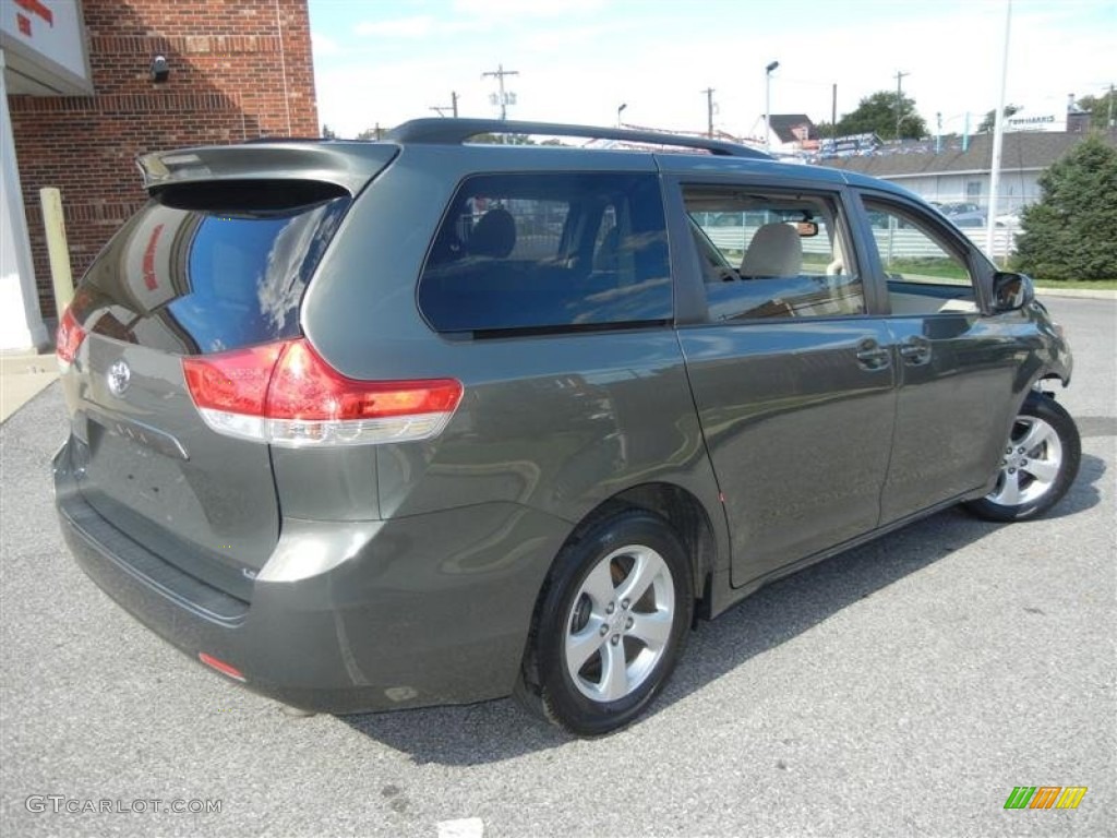 2011 Sienna LE - Cypress Green Pearl / Bisque photo #54