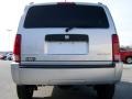 Bright Silver Metallic - Nitro SE 4x4 Photo No. 5