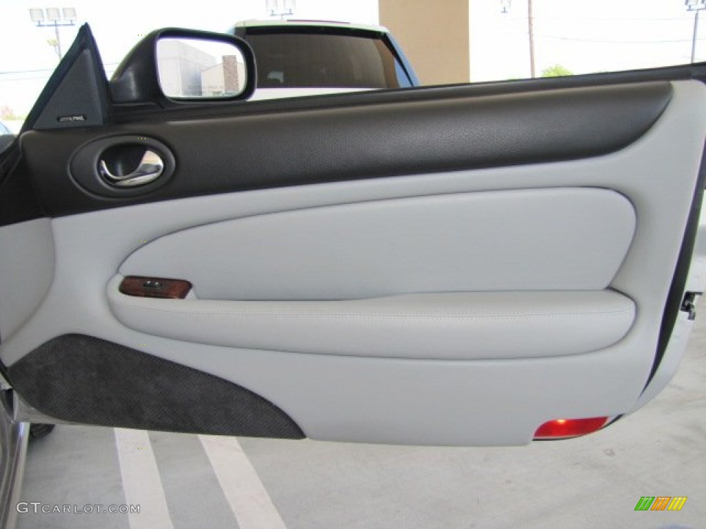 2005 Jaguar XK XKR Convertible Dove Door Panel Photo #71056505