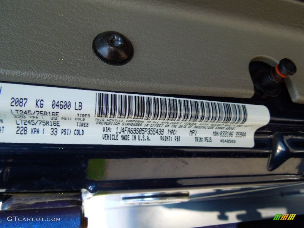 2005 Wrangler Rubicon 4x4 - Patriot Blue Pearl / Khaki photo #8