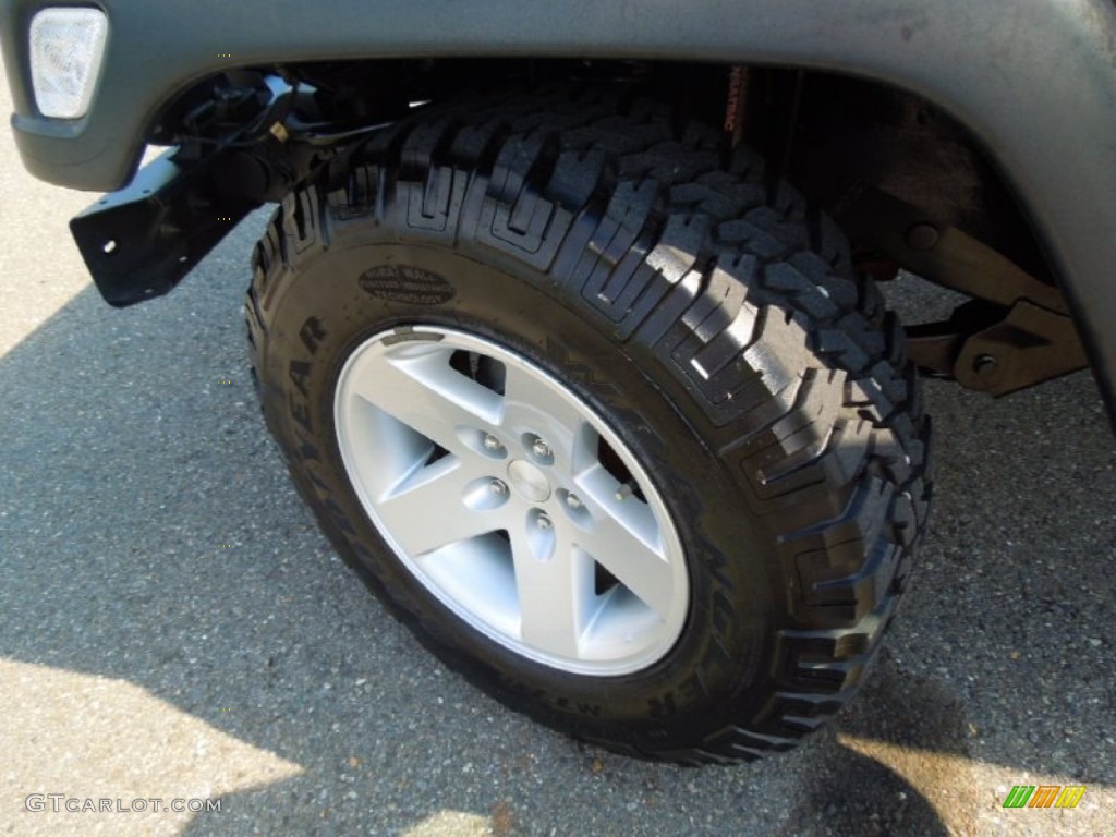 2005 Wrangler Rubicon 4x4 - Patriot Blue Pearl / Khaki photo #23