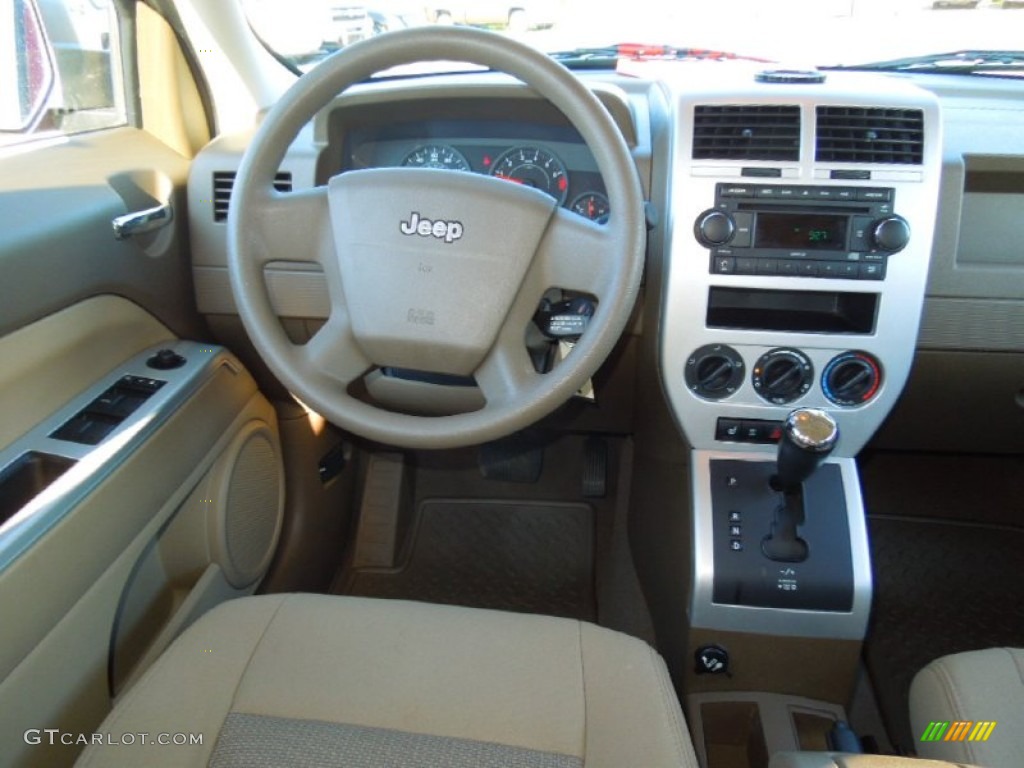 2008 Jeep Patriot Sport Pastel Pebble Beige Dashboard Photo #71058062