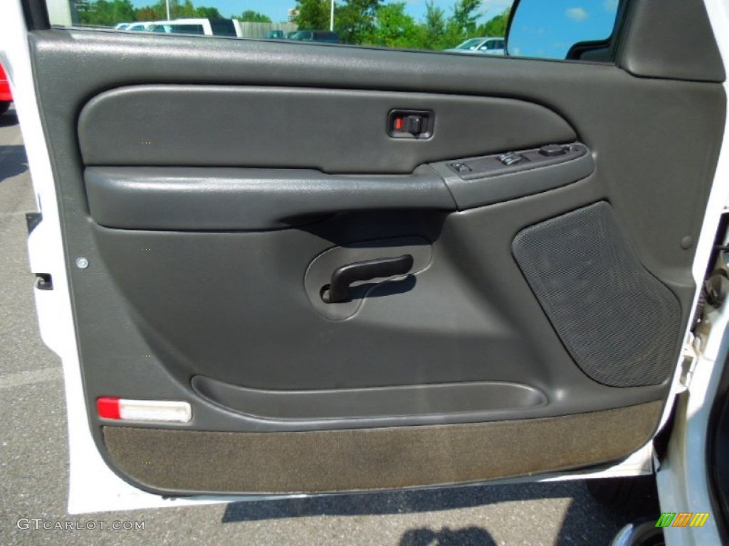 2005 Chevrolet Silverado 2500HD LS Extended Cab Dark Charcoal Door Panel Photo #71058977