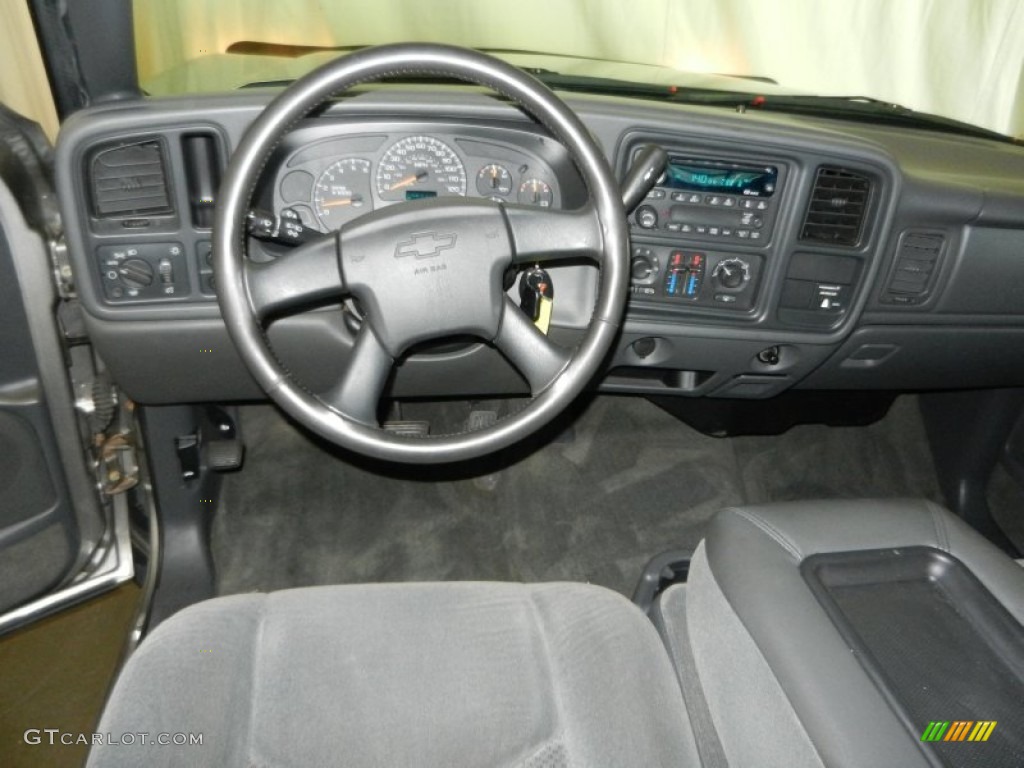 2003 Silverado 1500 LS Regular Cab - Light Pewter Metallic / Dark Charcoal photo #16