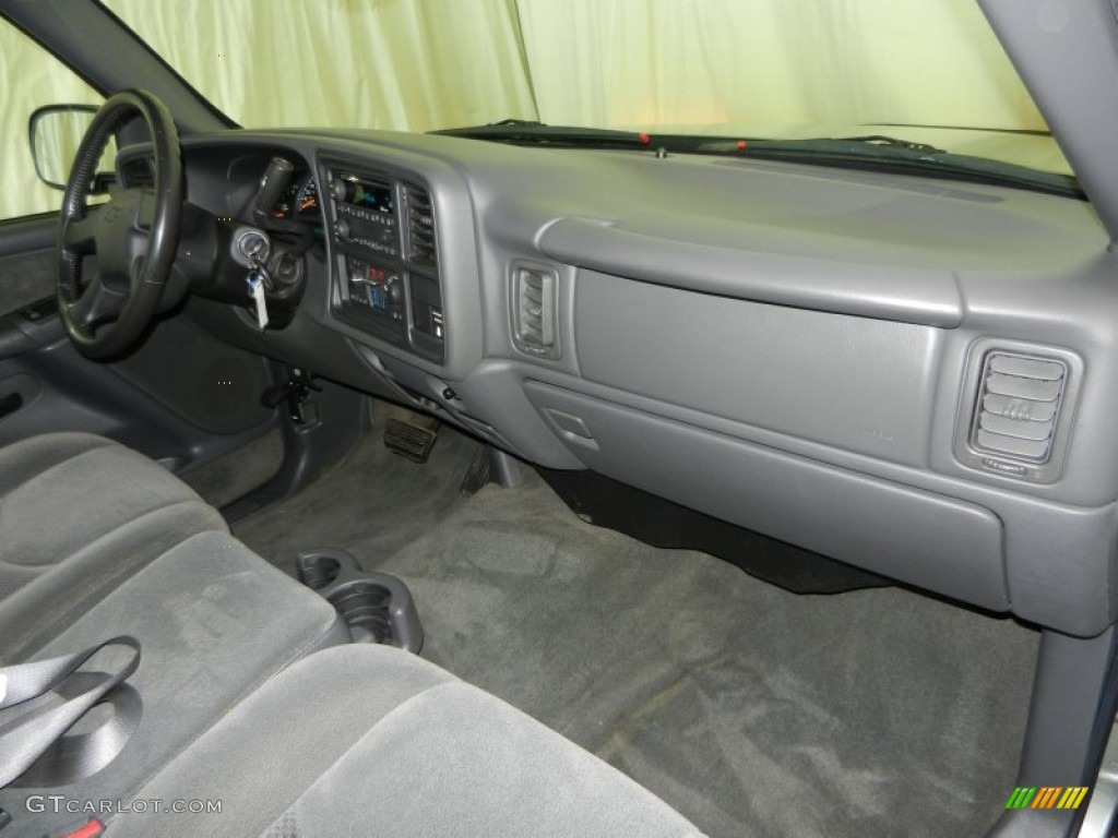 2003 Chevrolet Silverado 1500 LS Regular Cab Dark Charcoal Dashboard Photo #71059826