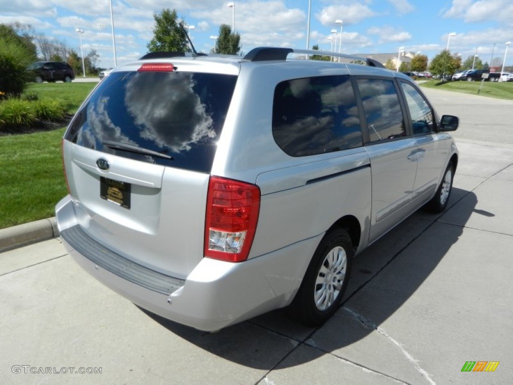 2011 Sedona LX - Clear Silver / Gray photo #3