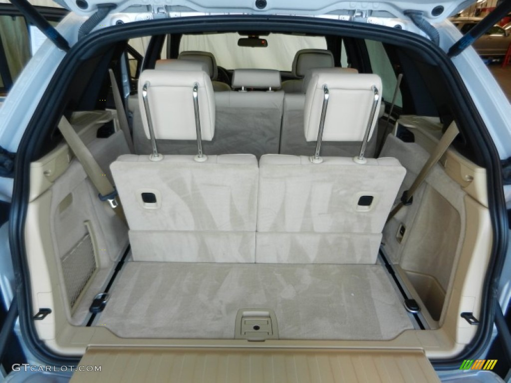 2008 BMW X5 3.0si Trunk Photo #71060105