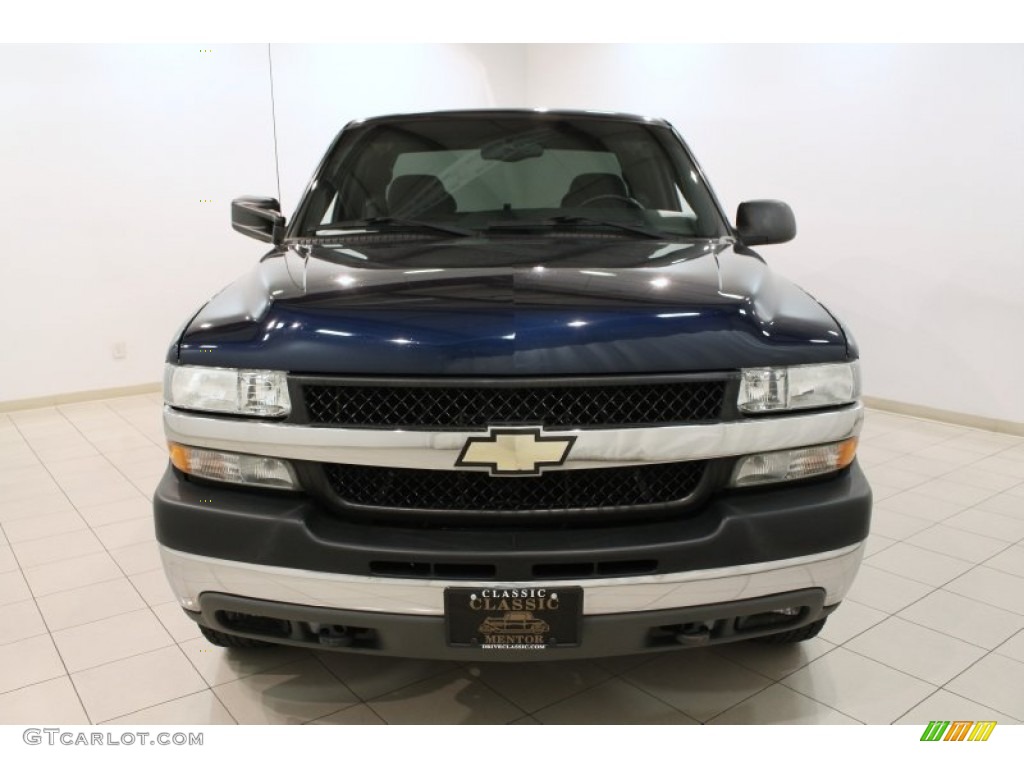 2002 Silverado 2500 LS Extended Cab - Indigo Blue Metallic / Graphite photo #2