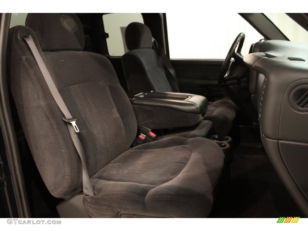 2002 Silverado 2500 LS Extended Cab - Indigo Blue Metallic / Graphite photo #10