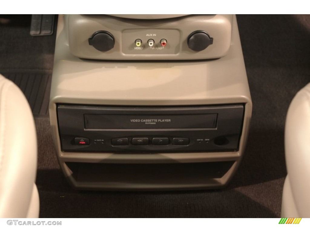 2001 Silhouette Premier - Sand / Mocha Two-Tone photo #11