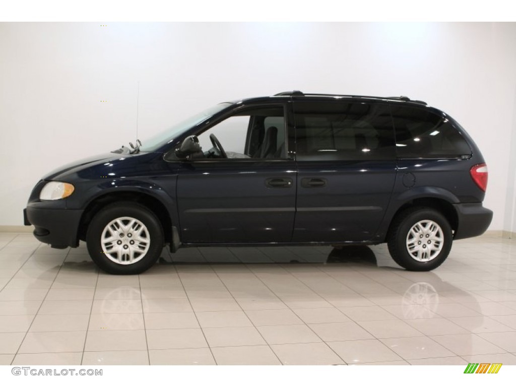 Midnight Blue Pearl 2004 Dodge Caravan SE Exterior Photo #71060927