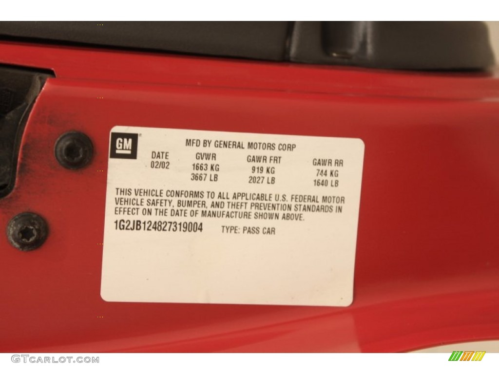 2002 Sunfire SE Coupe - Bright Red / Graphite photo #18