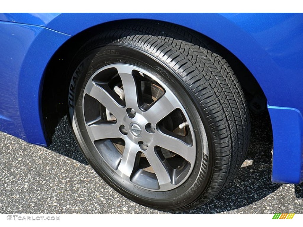 2011 Nissan Sentra 2.0 SR Wheel Photos