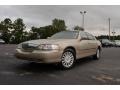 Light French Silk Clearcoat 2005 Lincoln Town Car Sedan