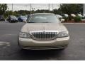 Light French Silk Clearcoat - Town Car Sedan Photo No. 2