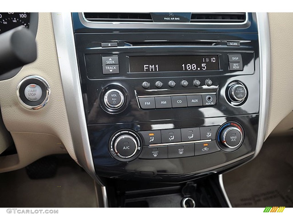 2013 Nissan Altima 2.5 S Controls Photo #71065243