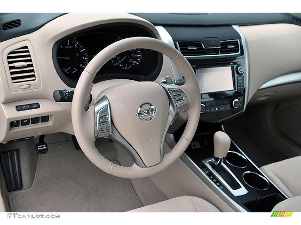 2013 Nissan Altima 3.5 SV Beige Dashboard Photo #71065574