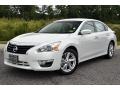 Pearl White - Altima 2.5 SV Photo No. 1